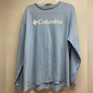 Columbia Long Sleeve T-Shirt. Men’s XL Light Blue Shirt.